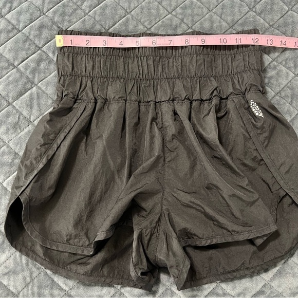Free people movement Small Black high waisted athletic the way home short B16 - Picture 8 of 8